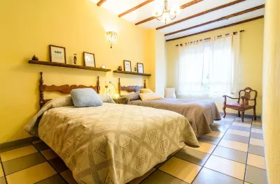 Lanjarón Rural Apartamentos Các khách sạn ở Niguelas