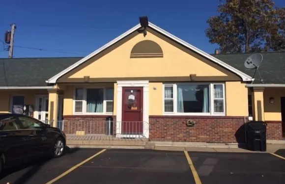 託納旺達經濟旅館