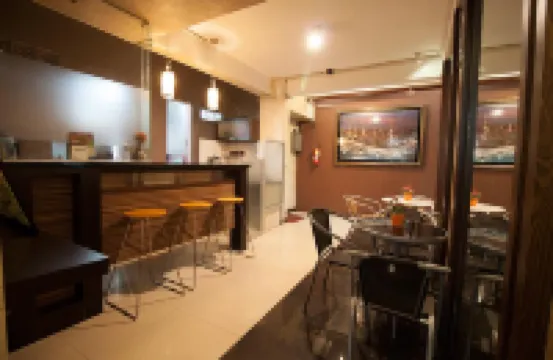 Mine Home Hotel Cihampelas