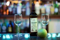 Alamis Hotel & Apartments - Bars