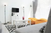 Yellow House Bandung