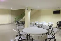 Pandan Makmur Inn Hotels in Tanjung Pandan