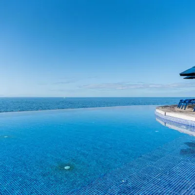 Marina Suites Gran Canaria Отели рядом с достопримечательностью «Пляж Амадорес»