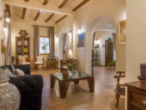 Hotel Tossal d'Altea โรงแรมในAltea