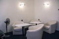 拉斯維特旅館 住宿飯店