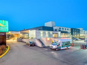 Quality Hotel Dorval Aeroport