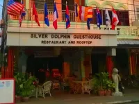 Silver Dolphin Guesthouse & Restaurant