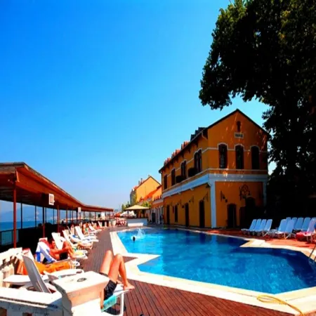 Montania Town Hotel Mudanya