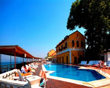 Montania Town Hotel Mudanya Hotéis em Mudanya