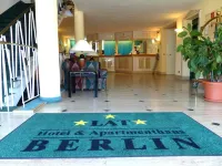 Lat Hotel & Apartmenthaus Berlin Hotels in Treppeln