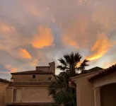 Hôtel Restaurant O'Banel فنادق في Calvisson