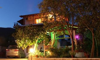 Suitetrails - Dimitras House