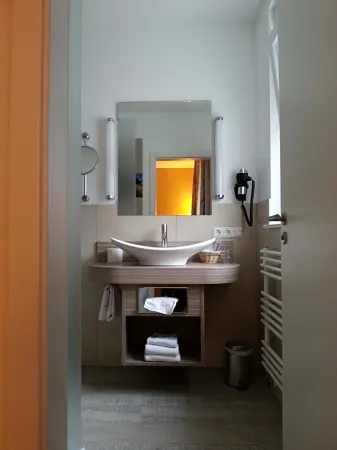 Hotel Restaurant Itzumer Paß Отели рядом с достопримечательностью «Old Inn»