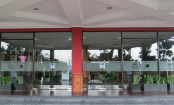 Grand Elty Singgasana Tenggarong