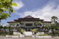 Bahari Inn Tegal Hôtels à : West Tegal