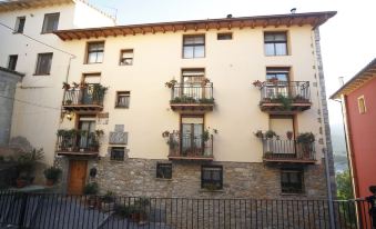 Casa Sallan Laspuna Ordesa Pirineo