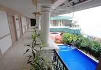 Hotel Galleria - Pool