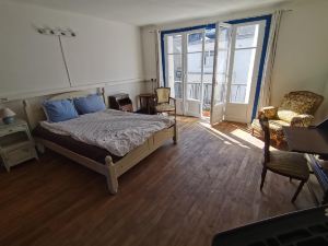 Mignon appartement sous les toits