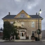 The Stagecoach Inn Bed & Breakfast and Five20 Social Stop Отели в г. Графтон