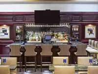 Hilton Sacramento Arden West - bar