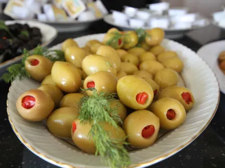 Dinc Hotel Отели в г. Isletme Mahallesi