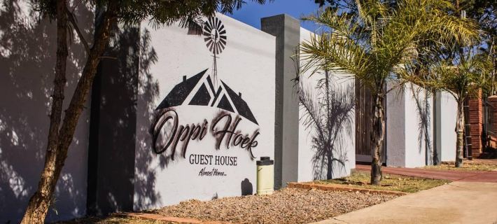 Oppi Hoek Guesthouse Hotels in Pretoria