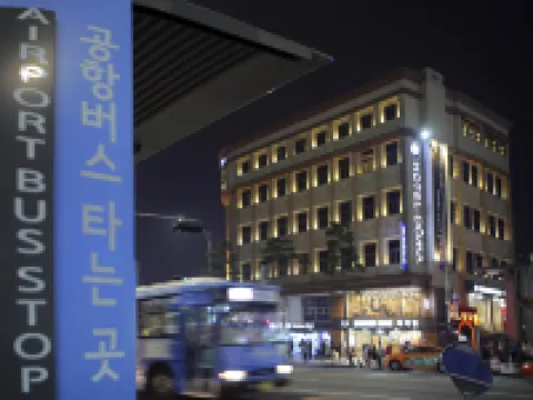 โฮเทล โดมา มยองดง โรงแรมใกล้หมู่บ้านวัฒนธรรมนัมซานฮันอก