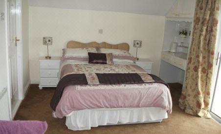 Hillcrest B&B - Housity