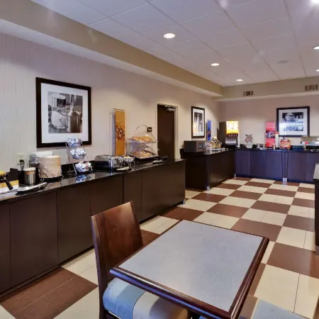 Hampton Inn Columbia