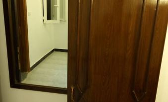 Sydna All Hussain Hotel - Housity