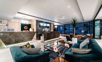 5. Hotel on..
