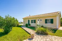 Villa Melissa Large Private Pool Walk to Beach Sea Views A C Wifi Car Not Required - 1926
