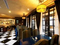 The Old England Manor - breakfast