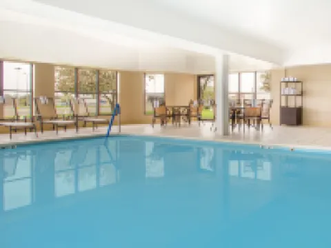 智選假日套房酒店曼西 特拉華縣酒店