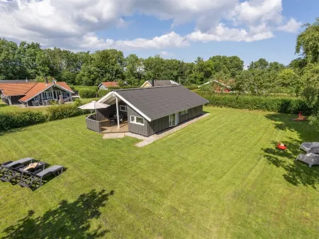 "Niska" - 300m from the Sea Отели в г. Sydals