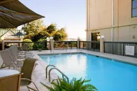 Hampton Inn Georgetown-Marina - Pools