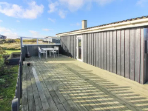 "Vili" - 441m from the Sea