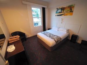 Whakatane Hotel