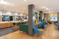Holiday Inn GLOUCESTER - CHELTENHAM by IHG - bar