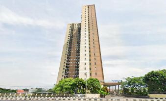 OYO 93828 Apartemen Tamansari Panoramic by Narel Room