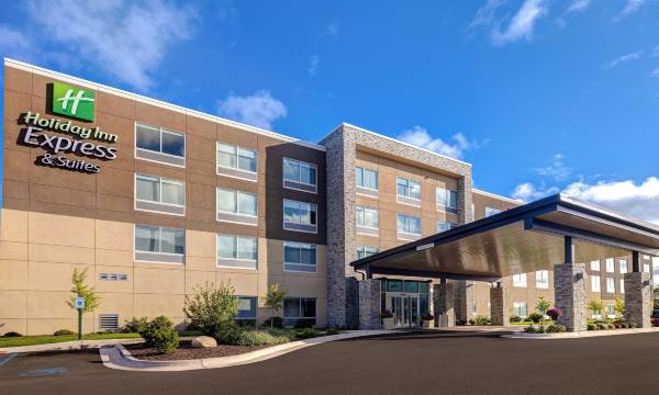 Holiday Inn Express & Suites Brighton by IHG