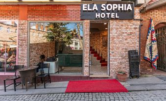 Elasophia Hotel