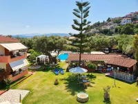 Alexaria Holidays Homes - Pool