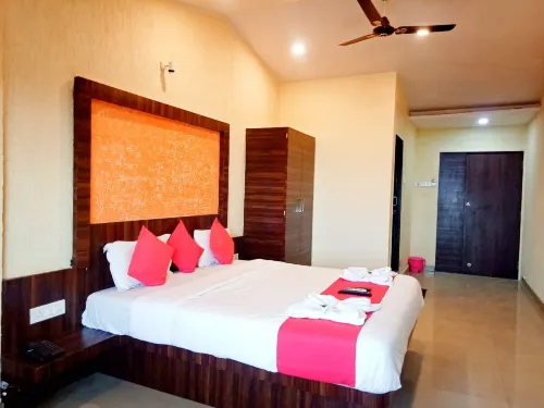 Shivneri Holiday Resort