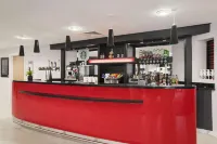 Ramada Encore by Wyndham Newcastle-Gateshead - bar
