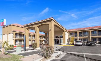 SureStay Plus Hotel by Best Western Hesperia