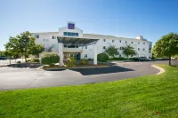 Motel 6 Brooklyn Center, MN - Minneapolis Hotels in Brooklyn Center