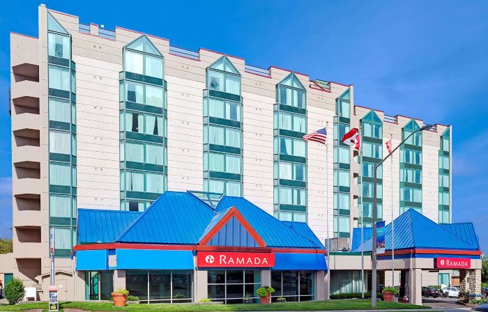 Ramada by Wyndham Niagara Falls/Fallsview