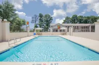Super 8 by Wyndham Idabel Các khách sạn ở Broken Bow