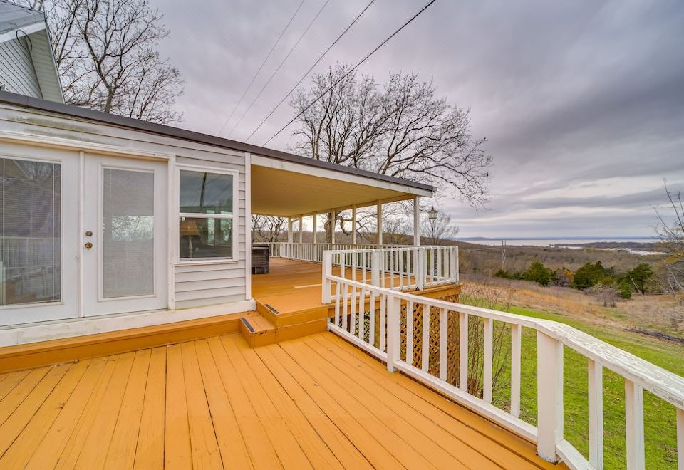 DogFriendly Eufaula Cabin Rental w/ Lake Views!,Texanna Updated 2024